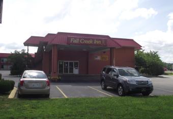 Suburban Studios Cookeville allows 18 year olds to book a room