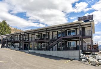Roosevelt Hotel - Yellowstone has Balcony rooms