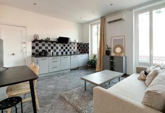 Modern apt on the border of Monaco allows 18 year olds to book a room