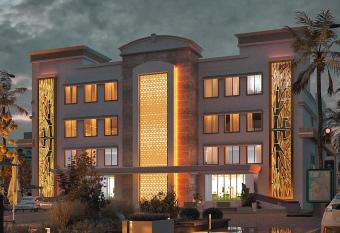 PUSHPAK HOTEL & CONVENTION has Balcony rooms