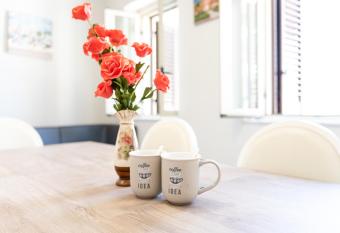 Gennaro Holidays Appartament has Balcony rooms