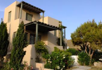 K - Homes has Balcony rooms