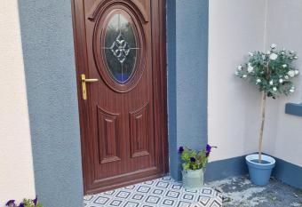 Creevelea Manor allows 18 year olds to book a room