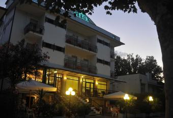 Hotel Lux has Balcony rooms