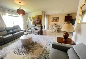 (null) has Balcony rooms