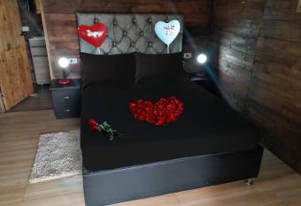 Encantadora m  gica Caba  a cerca a Cali has Balcony rooms