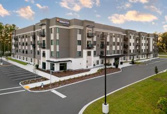 WaterWalk Extended Stay by Wyndham Huntsville has Balcony rooms