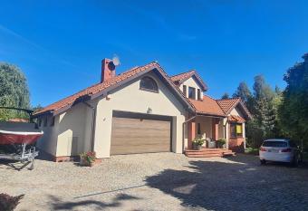 MAZURSKI DOM has Balcony rooms