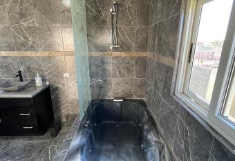 Casa Tequila Club Jacuzzi 3 has rooms with a private hot tub