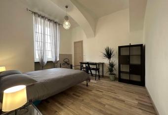 Al Belvedere has Balcony rooms