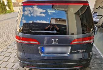 Kenny   s has rooms with a private hot tub