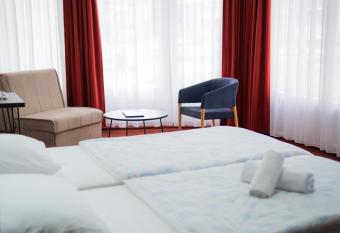 Soba podgaj has Balcony rooms