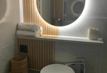 Sch  ne Wohnung in ruhiger Lage has Balcony rooms