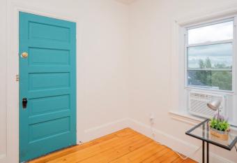 Belair ave apartments has Balcony rooms