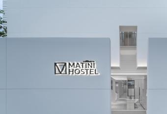Matini Hostel grandstation allows 18 year olds to book a room
