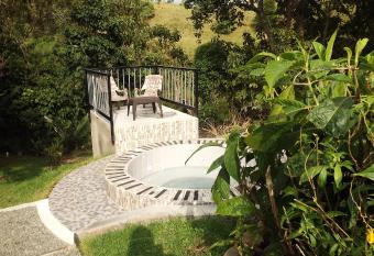 El ZORZAL has Balcony rooms