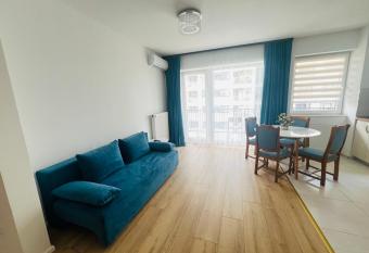 Outside Apartment allows 18 year olds to book a room