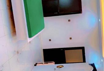 Mini Studio Meuble allows 18 year olds to book a room