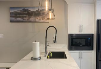 Oshawa new Town Home allows 18 year olds to book a room