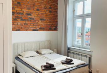The Loft Premium Gliwice allows 18 year olds to book a room