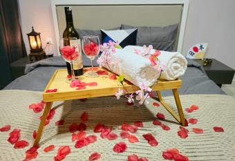 1 Dream Home @ Liberty Arc Studio                                               has Balcony rooms