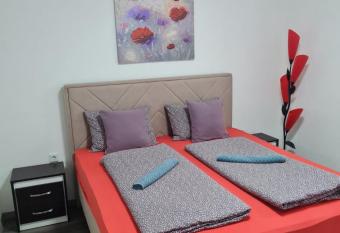 Apartmani Villas has Balcony rooms