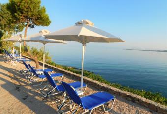 Perdika Mare Guesthouse has Balcony rooms