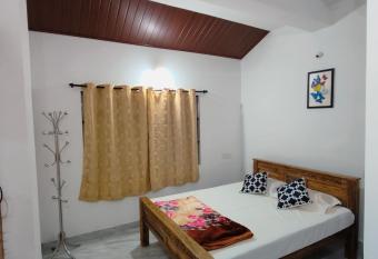 Misty Homes allows 18 year olds to book a room