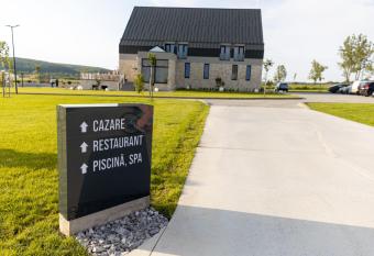 Complex Acom has Balcony rooms