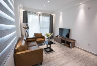 Waterlily Guesthouse has Balcony rooms