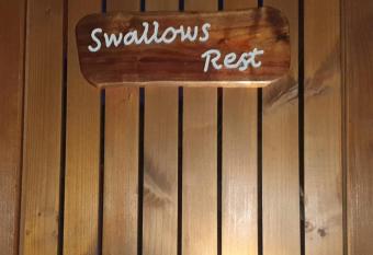 Swallows Rest has Balcony rooms