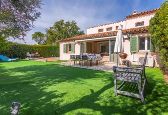 Norgreen 4 has Balcony rooms