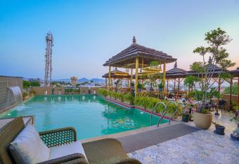 The Belmonte House By Levelup has Smoking/Balcony rooms