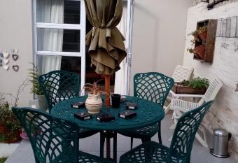 Lor s Place has Balcony rooms