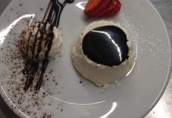 Affittacamere Battistoli has Balcony rooms