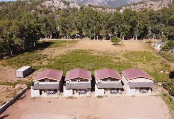 DO  AL TA   EVLER has Balcony rooms