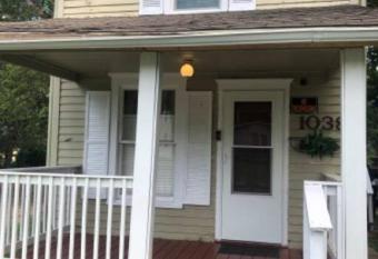 Traveler Long-Term Rental Cottage allows 18 year olds to book a room