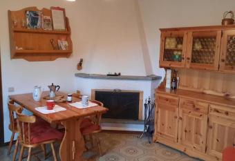 Rilassati al Corno alle Scale has Balcony rooms