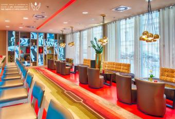 Leonardo Hotel Berlin Mitte has Balcony rooms