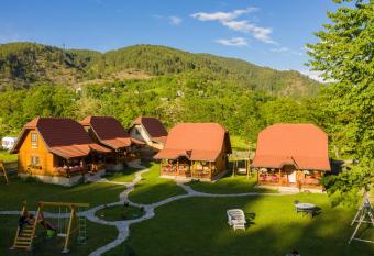 Apartments Milev has Balcony rooms