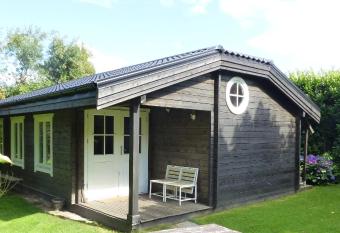 Wood-and-work allows 18 year olds to book a room