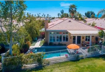 Golf Course View with Pool&Spa 1 MI to Coachella! has rooms with a private hot tub