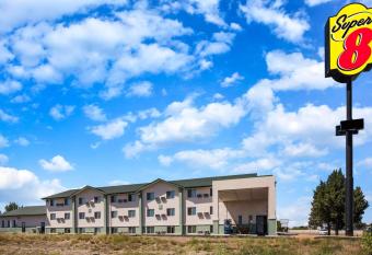 Super 8 by Wyndham Pueblo allows 18 year olds to book a room