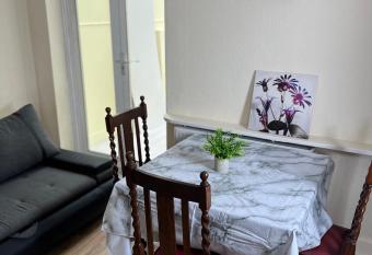 Great Accommodation in Medway has Balcony rooms