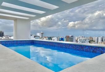 Lovely City Center Condo allows 18 year olds to book a room