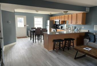 Luxury Townhome 2 Remodeled February 2021 allows 18 year olds to book a room