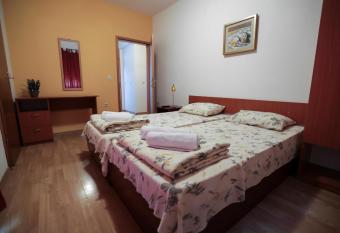 Bakal Apartments has Balcony rooms