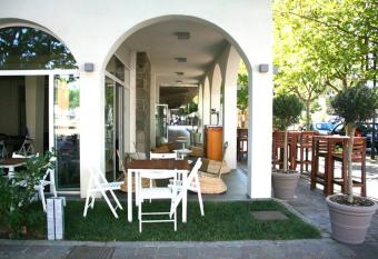 Alba Hotel has Balcony rooms