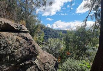 Idyllic, rare 5 bd sanctuary all to yourself has rooms with a private hot tub