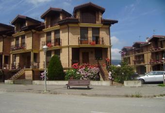 San Pedroko Bidea allows 18 year olds to book a room